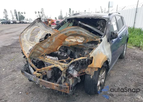 2014 Toyota Rav4 Xle z USA, uszkodzony, nr VIN 2T3WFREV8EW109651